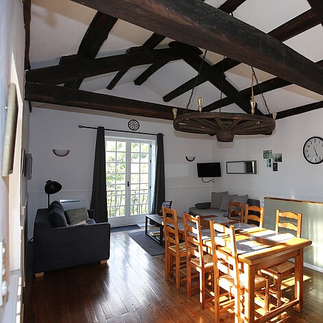 WhatsApp_Image_2025-11-02_a_18