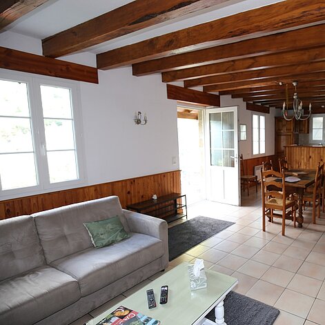 WhatsApp_Image_2025-11-02_a_19